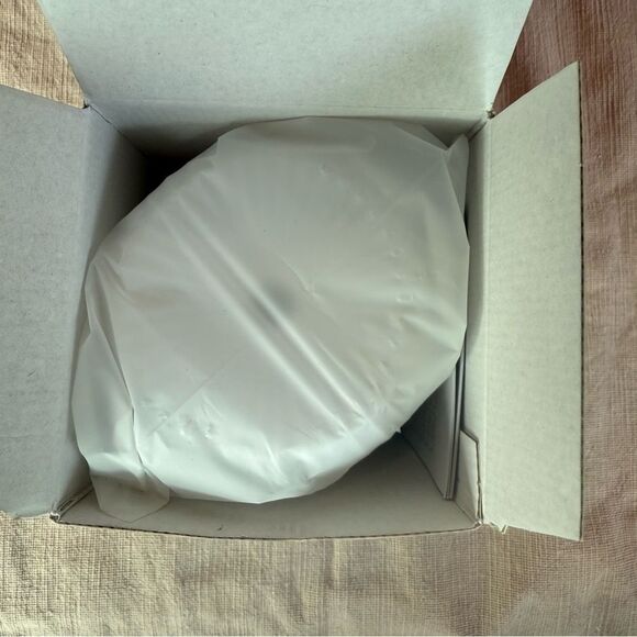 Aroma Diffuser New in Open Box Essential Oil Aromatherapy - Picture 5 of 5